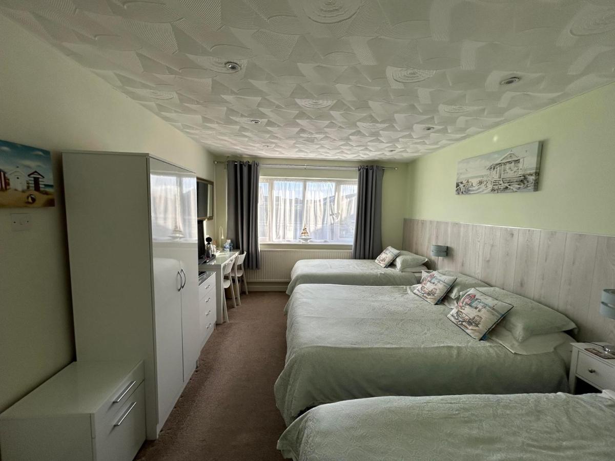 Leeward House B&B Госпорт Екстериор снимка